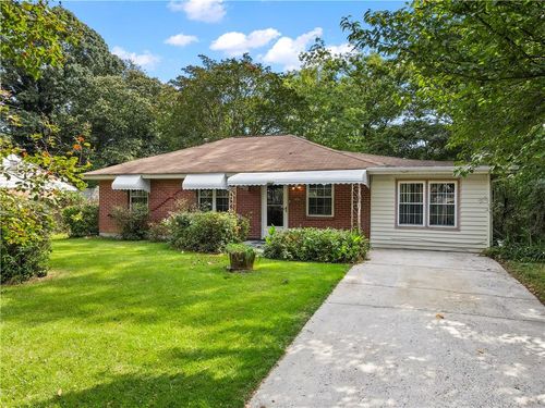5288 Lee Cir, Forest Park, GA, 30297-2727 | Card Image