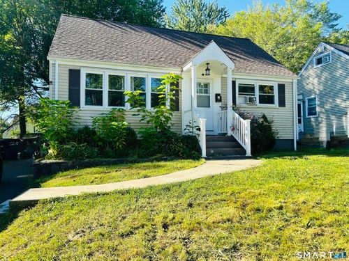 85 Pershing St, Hartford, CT, 06112-1244 | Card Image