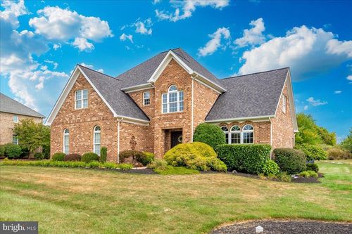 11013 Shalom Ln, HAGERSTOWN, MD, 21742-4041 | Card Image