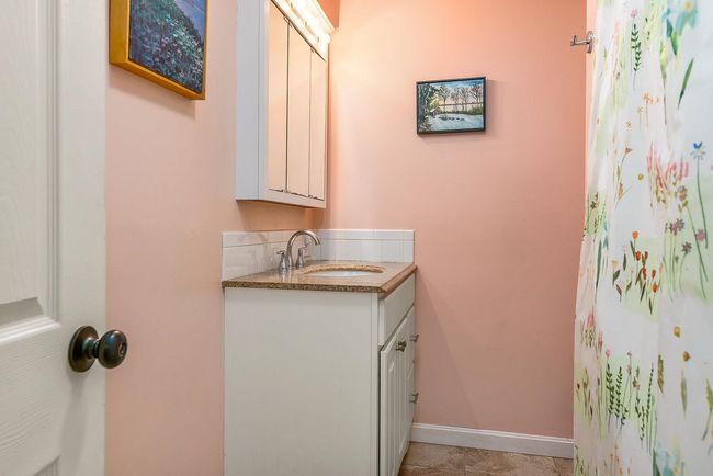 UNIT-3 - 18 Boulder Brook Dr, Condo with 2 bedrooms, 2 bathrooms and null parking in Exeter NH | Image 24
