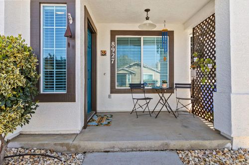 8927 Cypress View Way, Elk Grove, CA, 95758 | Card Image