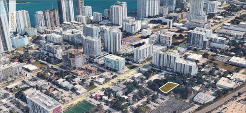 142-144 Ne 26th St, Miami, FL, 33137-4401 | Card Image