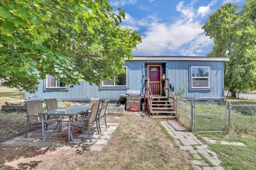 209 E Ticknor St, Fairfield, WA, 99012-9401 | Card Image