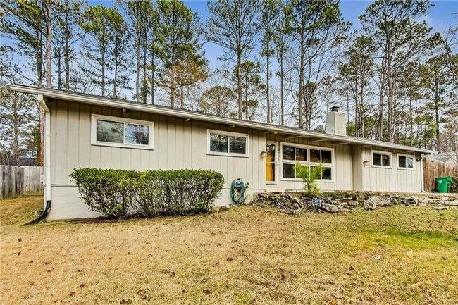 3121 Lynnray Dr, House other with 3 bedrooms, 2 bathrooms and 2 parking in Doraville GA | Image 5