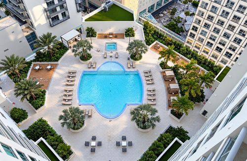 t-2407-300 S Biscayne Blvd, Miami, FL, 33131-5334 | Card Image