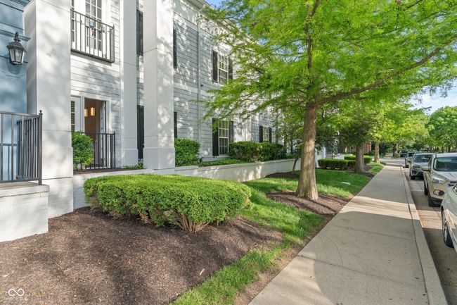 APT-1B - 12833 Tradd St, Condo with 1 bedrooms, 1 bathrooms and null parking in Carmel IN | Image 4