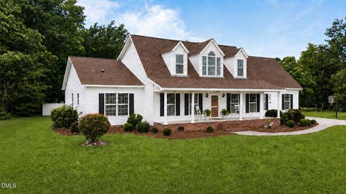 541 Mallie Pearce Rd, Zebulon, NC, 27597-6048 | Card Image