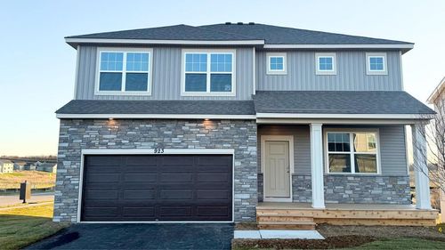 923 Redfield Cir, Delano, MN, 55328-4000 | Card Image