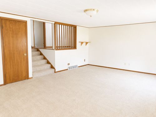 1105 Avenue I, Sterling, IL, 61081 | Card Image