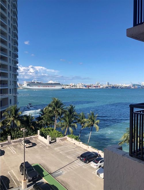 828-540 Brickell Key Dr, Miami, FL, 33131-2697 | Card Image