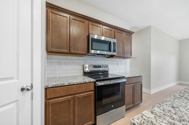 9133 E Chris Ct, Home with 3 bedrooms, 2 bathrooms and null parking in Bel Aire KS | Image 9