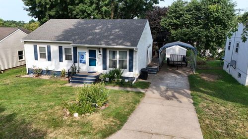 2600 Cardinal Ln, Saint Joseph, MO, 64503-1926 | Card Image