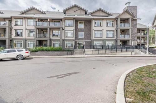 305-25 Aspenmont Heights Sw, Calgary, AB, T3H0E4 | Card Image