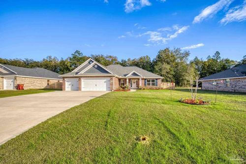 4566 Red Oak Dr, Milton, FL, 32583-5365 | Card Image