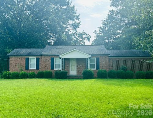 1952 N Nc 16 Business Hwy, Denver, NC, 28037-8251 | Card Image