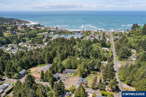 TID 1061 Se Ainslee Ave, Depoe Bay, OR, 97341 | Card Image