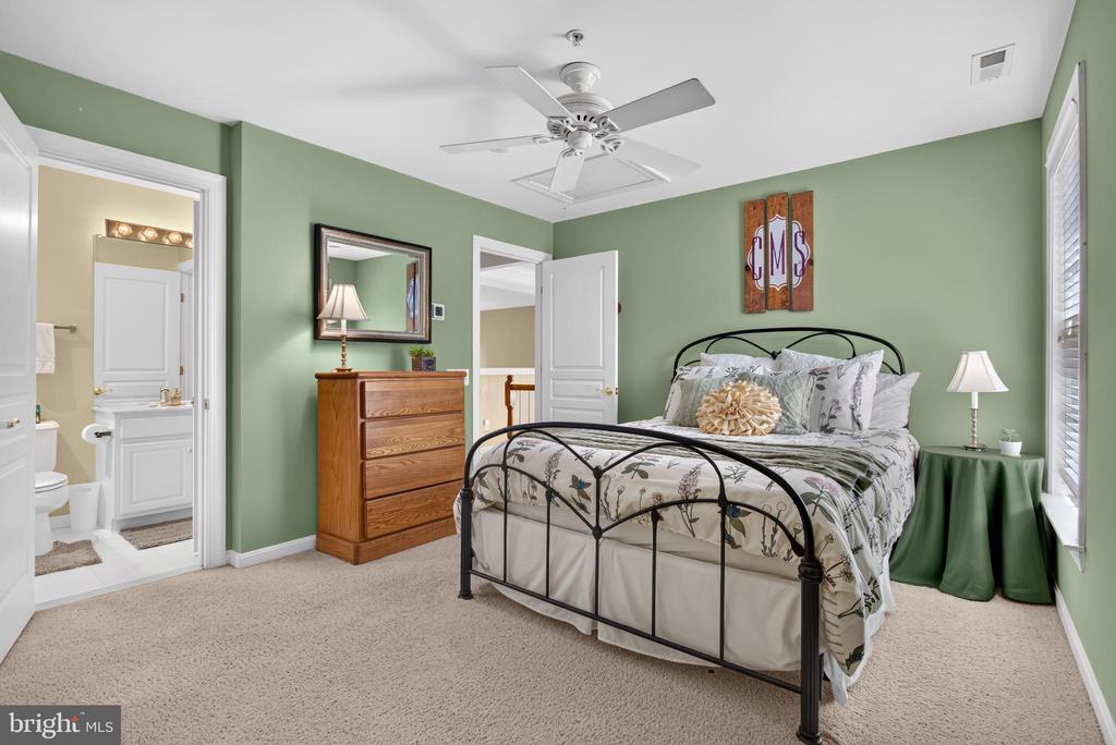 Residential in NEWTOWN SQUARE 3