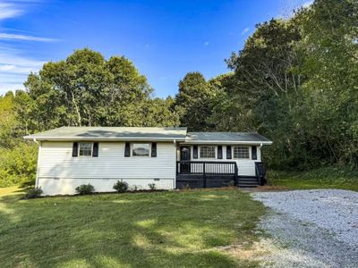 1295 Old Cedartown Rd Se, House other with 3 bedrooms, 1 bathrooms and null parking in Lindale GA | Image 1