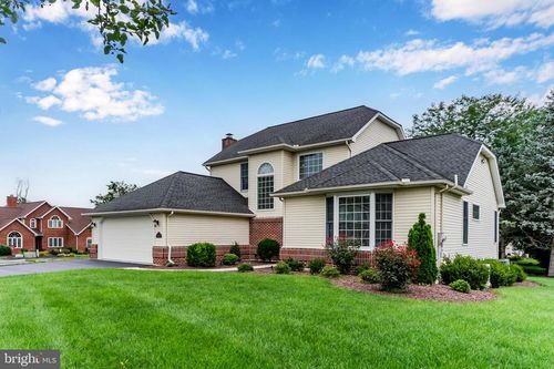 4005 Pamay Dr, MECHANICSBURG, PA, 17050-7680 | Card Image