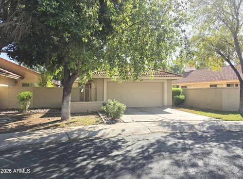 1056 W Sunward Dr, Gilbert, AZ, 85233-7123 | Card Image