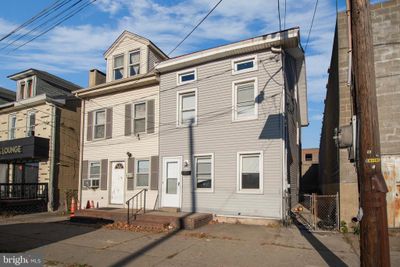 937 New York Avenue, House other with 3 bedrooms, 1 bathrooms and null parking in TRENTON NJ | Image 1