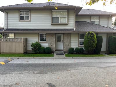 9 - 12165 75 Ave, Townhouse with 3 bedrooms, 2 bathrooms and 2 parking in Surrey BC | Image 1