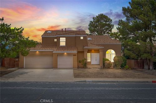 12442 Softwind Dr, Victorville, CA, 92395-5782 | Card Image