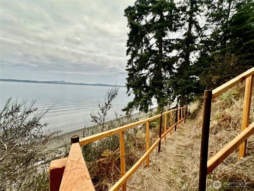 317 Eagles Roost Ln, Lopez Island, WA, 98261-8221 | Card Image