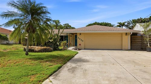 2220 Doud St, SARASOTA, FL, 34231-6806 | Card Image