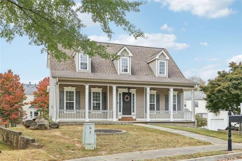 49 High Point Cir, Newnan, GA, 30265-5928 | Card Image