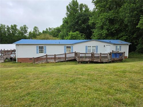 108 Carr Street, Jonesville, NC, 28642 | Card Image