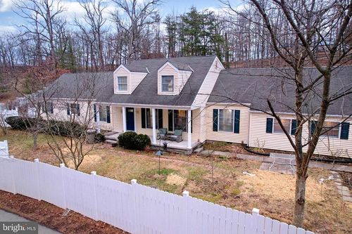 250 Whippoorwill Dr, ROMNEY, WV, 26757-1827 | Card Image