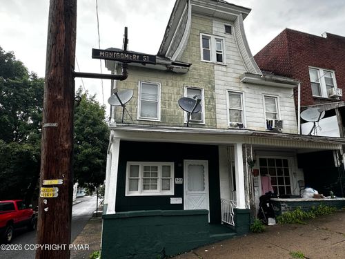 123 W Montgomery Street, SHAMOKIN, PA, 17872 | Card Image