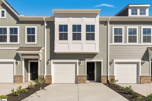 47 Nonnington Way, Taylors, SC, 29687-2871 | Card Image