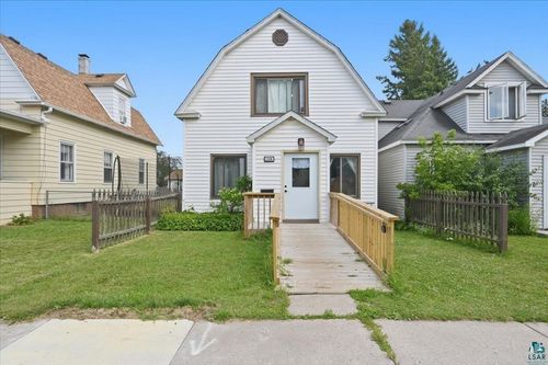 2334 Banks Ave, Superior, WI, 54880-4829 | Card Image