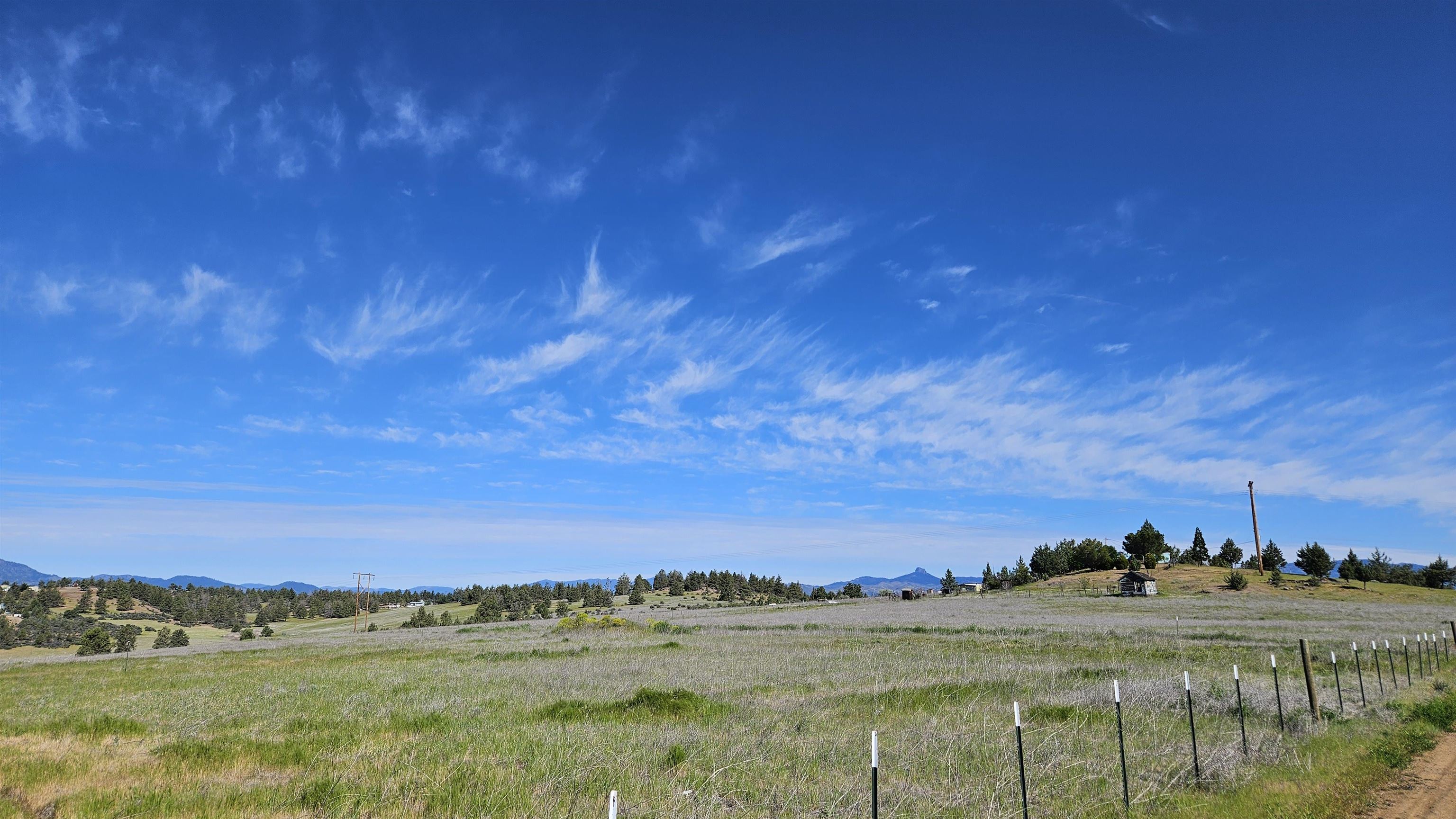 Land in Montague 5