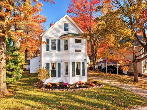 424 Oakwood Avenue, Aurora, NY, 14052 | Card Image