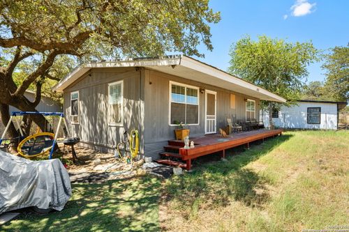 16761 N State Highway 16, Poteet, TX, 78065-4757 | Card Image