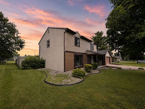 1102 Heritage Ln, Angola, IN, 46703-2250 | Card Image
