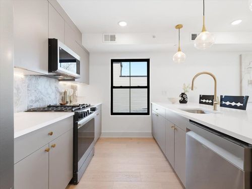 3-62 Gardner Ave, Jersey City, NJ, 07304-3014 | Card Image