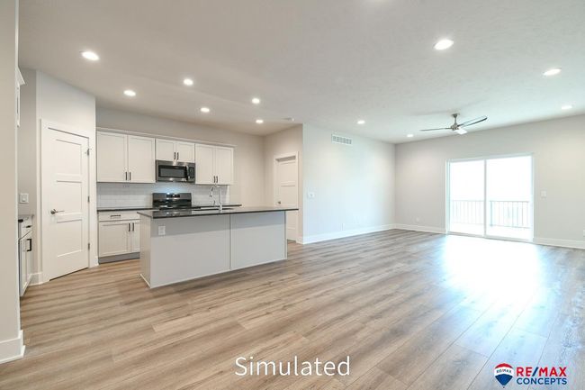 5807 S 94 Th St, Townhouse with 3 bedrooms, 3 bathrooms and 2 parking in Lincoln NE | Image 7
