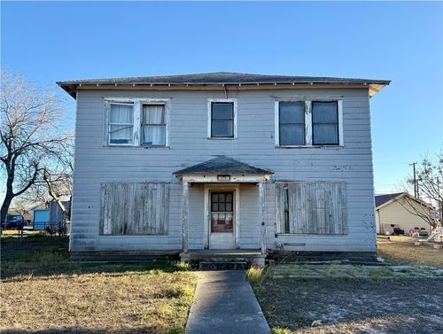 719 W Kleberg Avenue, Kingsville, TX, 78363 | Card Image