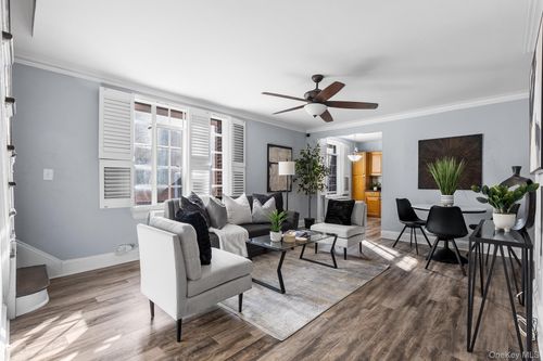 apt-b306-20 N Broadway, White Plains, NY, 10601-2138 | Card Image