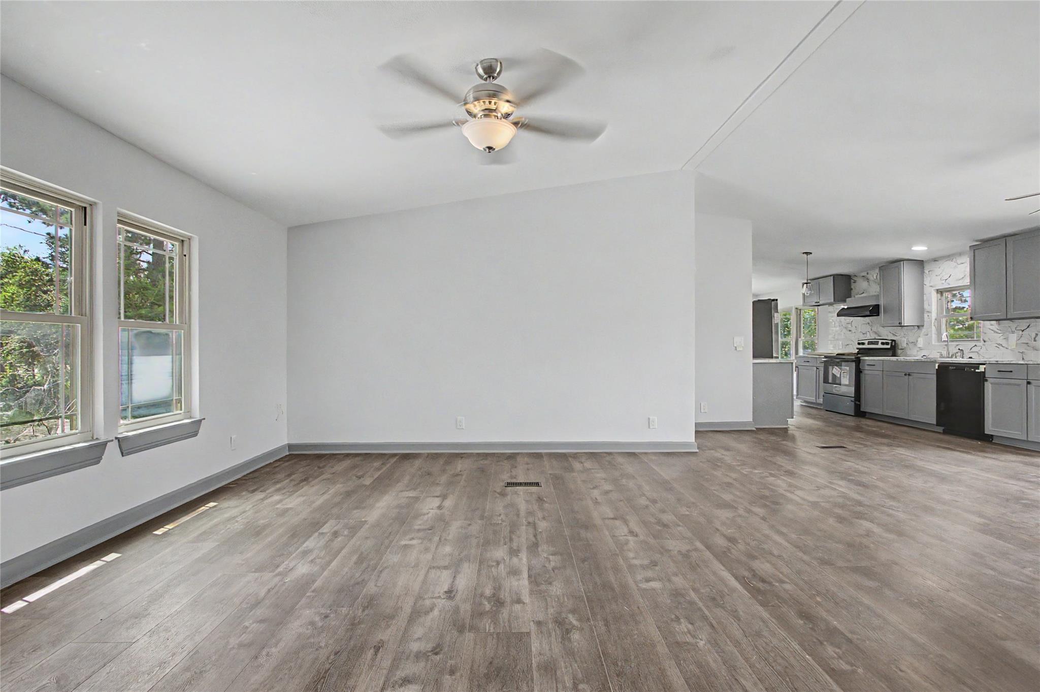 Residential in Magnolia 5