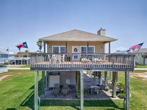 3930 Navarro Dr, Galveston, TX, 77554 | Card Image