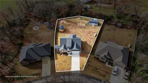 16 Francis Ln, Bella Vista, AR, 72715-6084 | Card Image