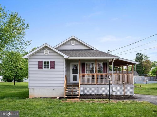 418 True Apple Way, INWOOD, WV, 25428-3675 | Card Image