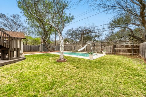 3902 Hillside Dr, Round Rock, TX, 78681-3670 | Card Image