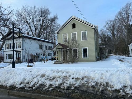 304 Main St, Poultney, VT, 05764-1207 | Card Image