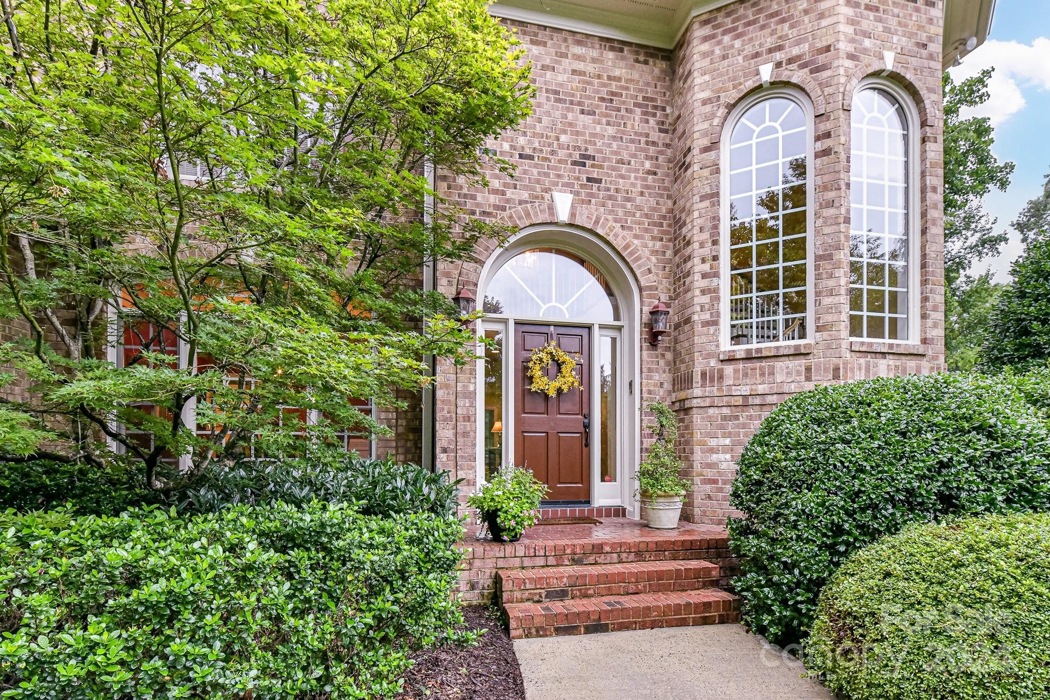 Swanhaven Ct, Davidson, NC 28036